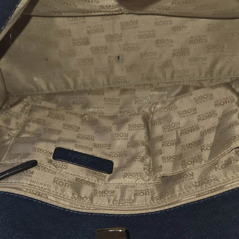 Michael Kors Vintage Satchel Gold MK HDWR Classic Elegance SOFT Leather